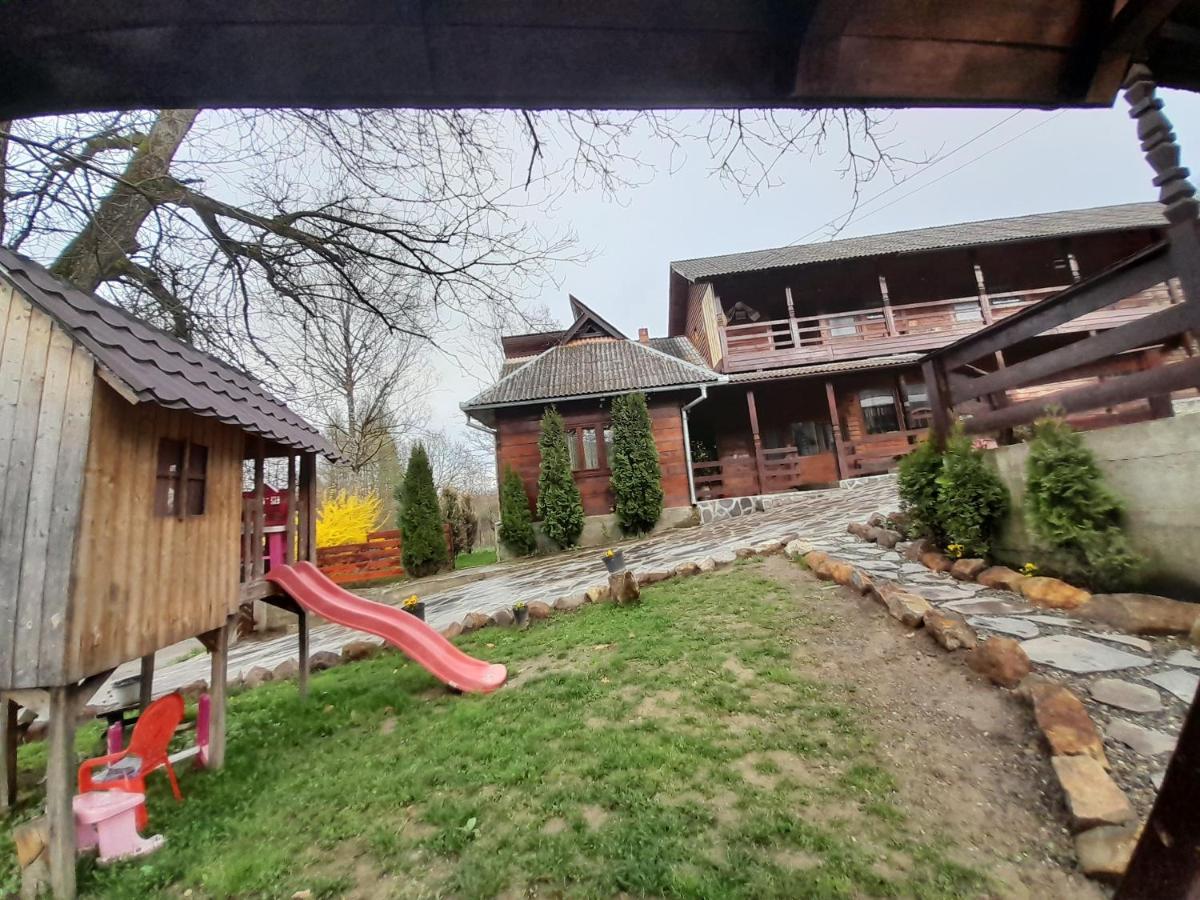 Casa De La Ferma Mariuca Villa Berbesti Luaran gambar